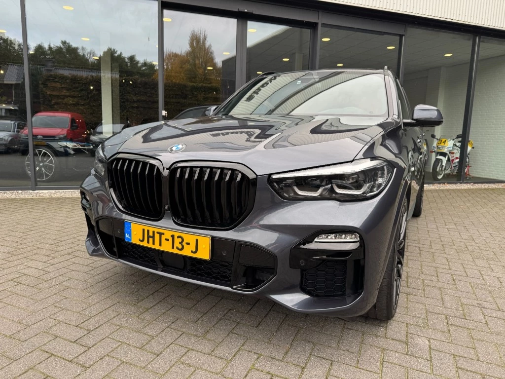 Hoofdafbeelding BMW X5