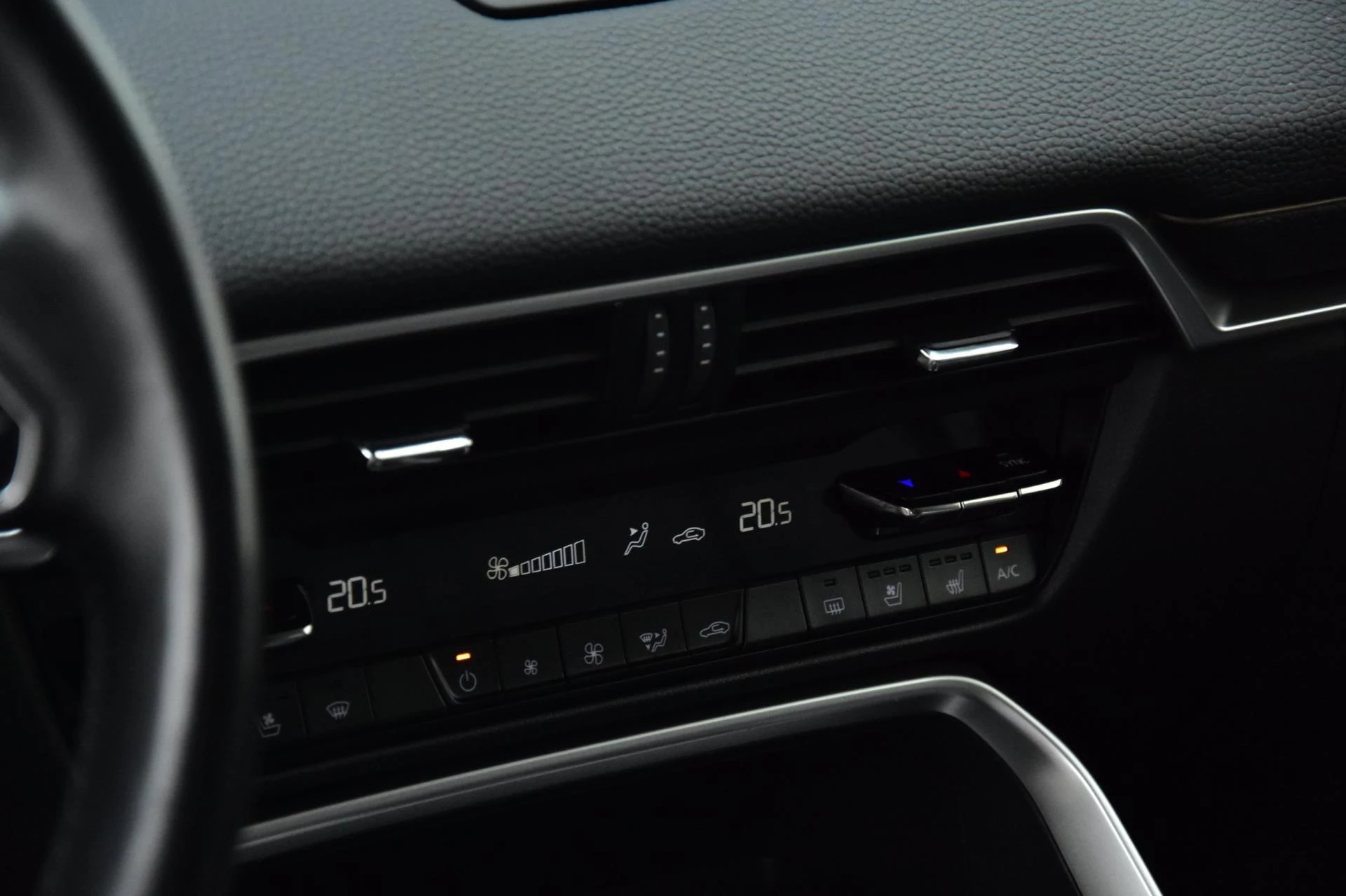 Hoofdafbeelding Mazda CX-60