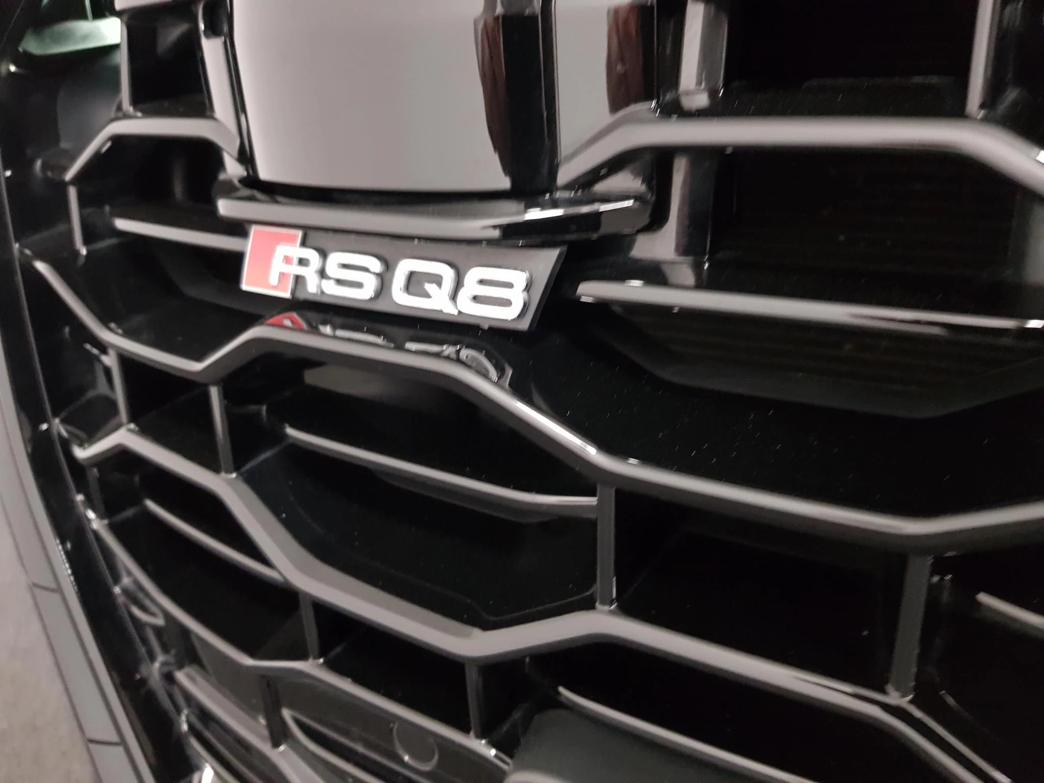 Hoofdafbeelding Audi Q8