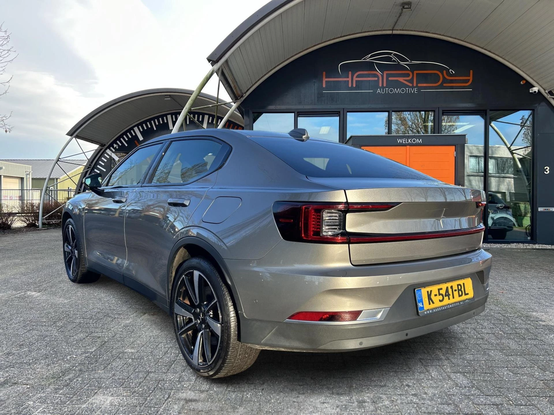 Hoofdafbeelding Polestar 2