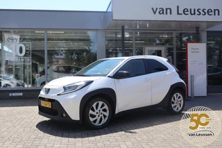 Toyota Aygo X 1.0 VVT-i MT FIRST LM-VELGEN ALL SEASOND CLIMA CAMERA AD-CRUISE
