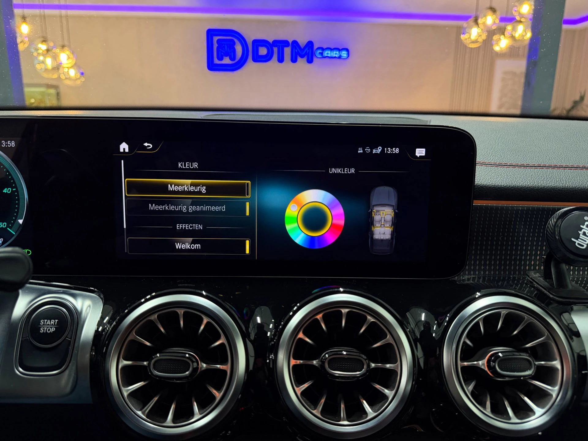 Hoofdafbeelding Mercedes-Benz EQB