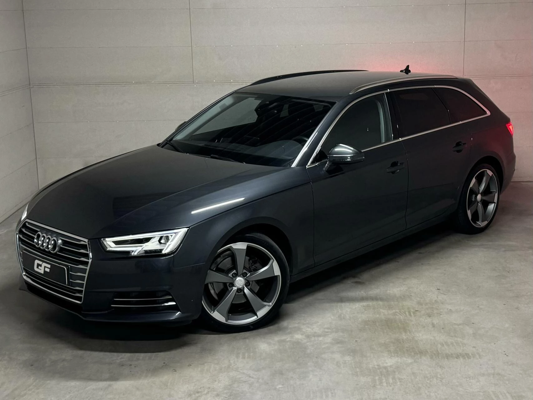 Hoofdafbeelding Audi A4