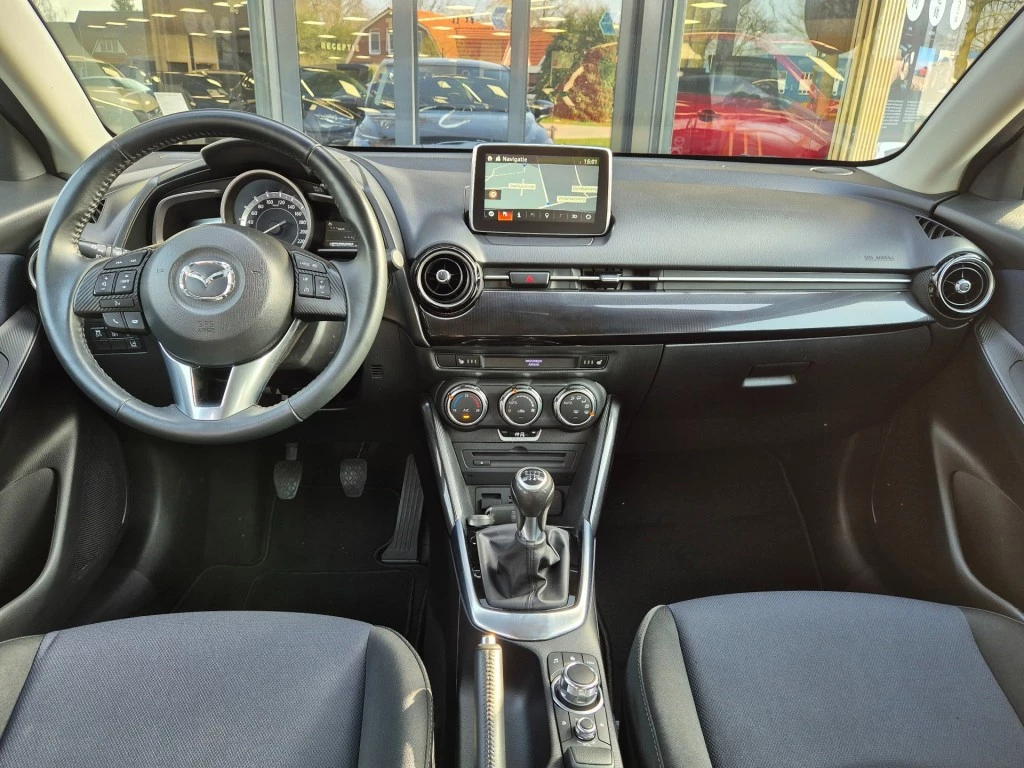 Hoofdafbeelding Mazda 2