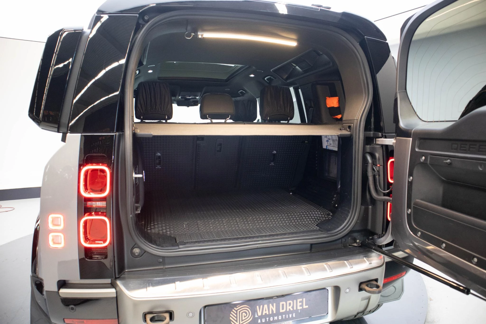 Hoofdafbeelding Land Rover Defender