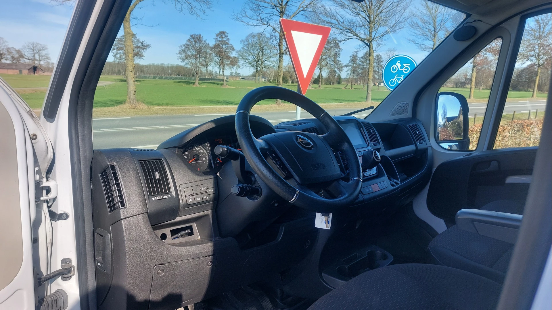 Hoofdafbeelding Opel Movano