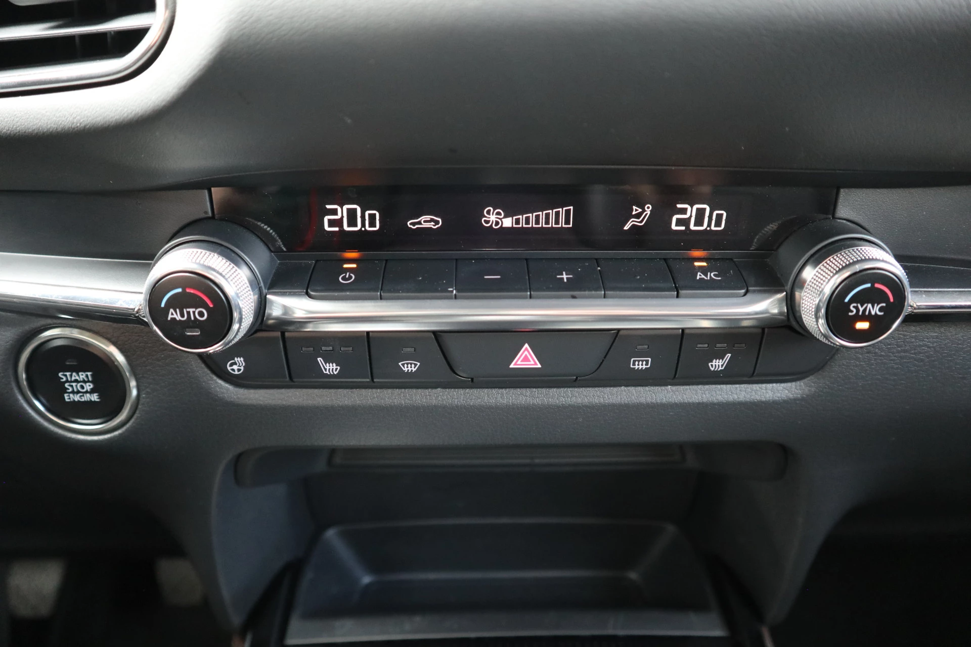 Hoofdafbeelding Mazda CX-30
