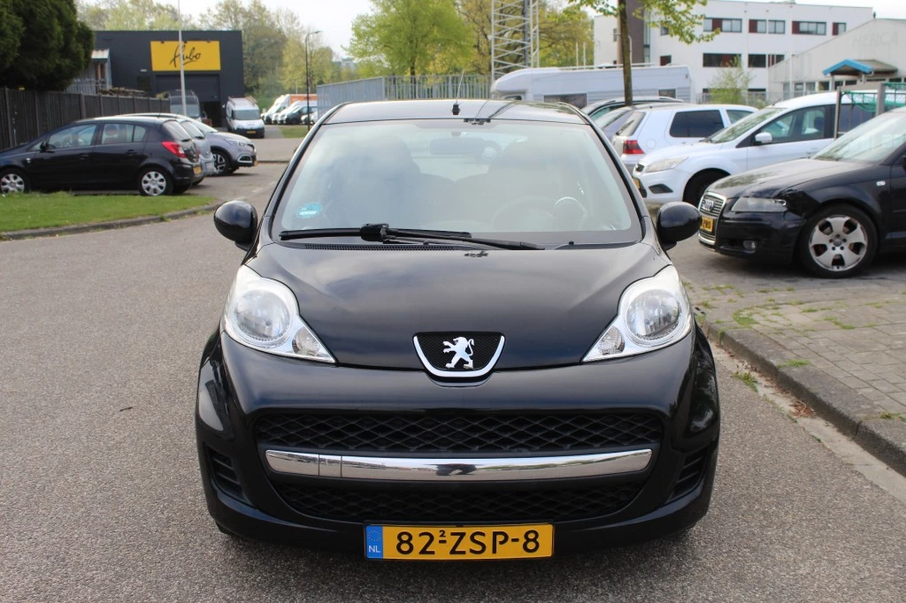 Hoofdafbeelding Peugeot 107