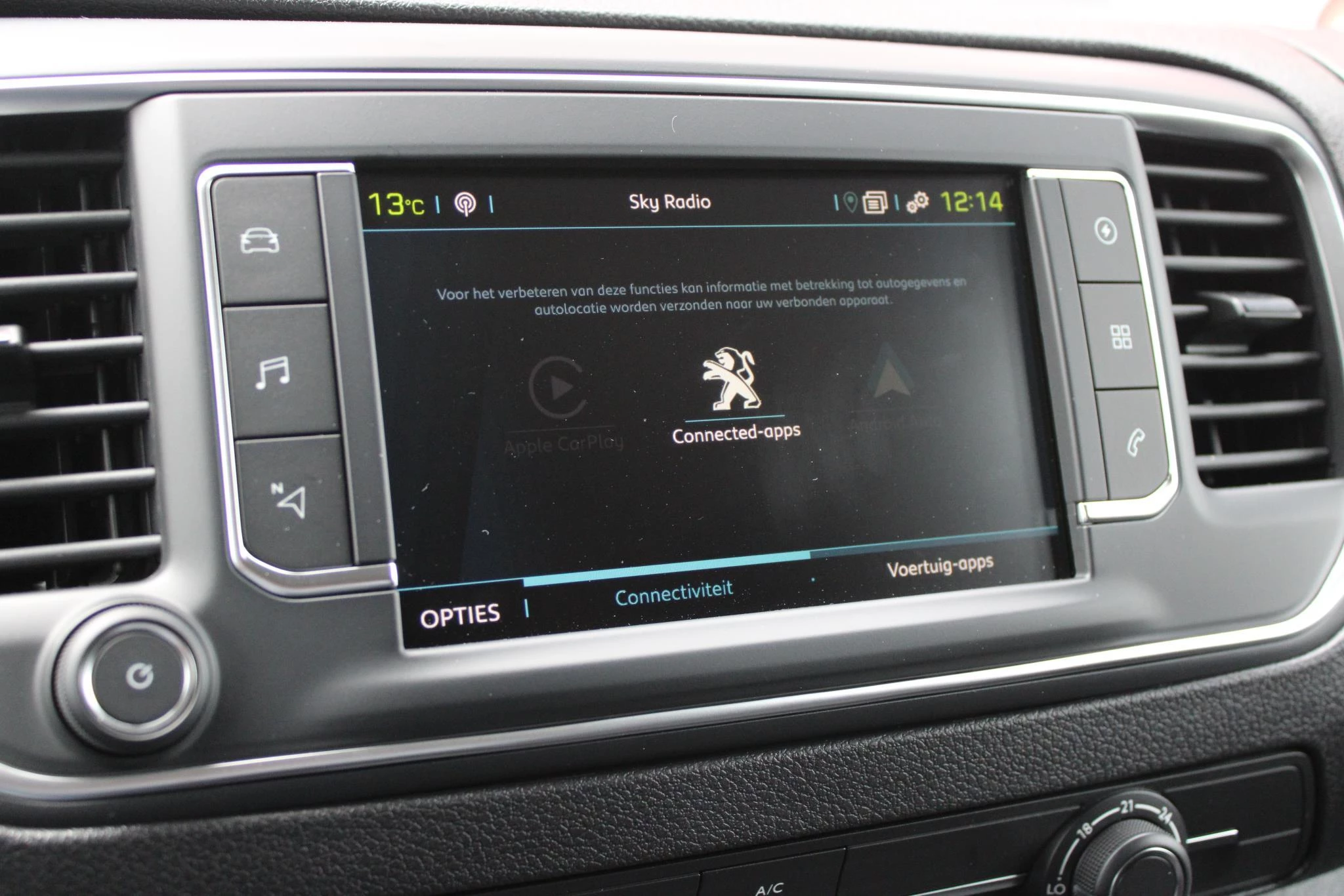 Hoofdafbeelding Peugeot e-Expert