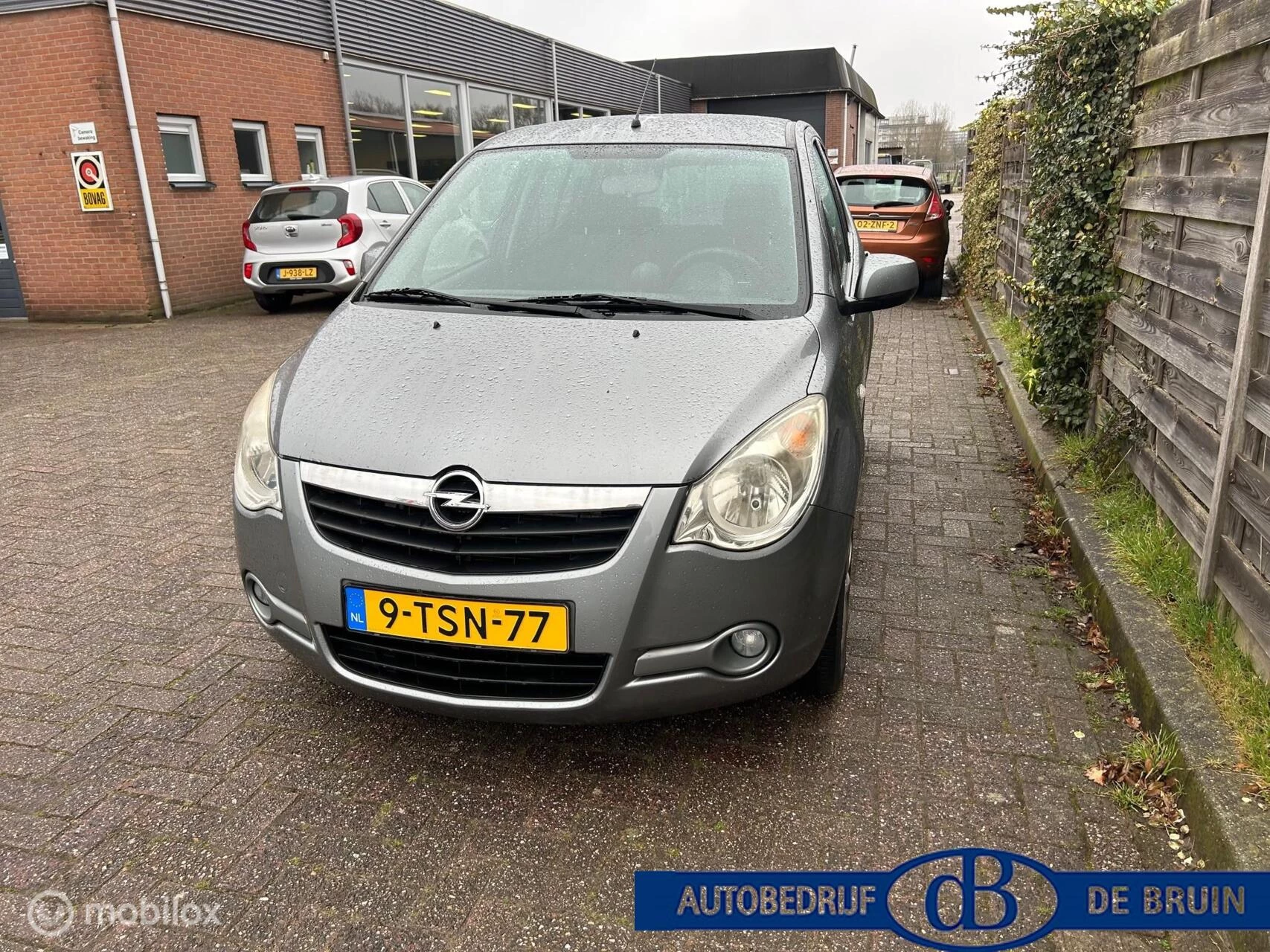 Hoofdafbeelding Opel Agila