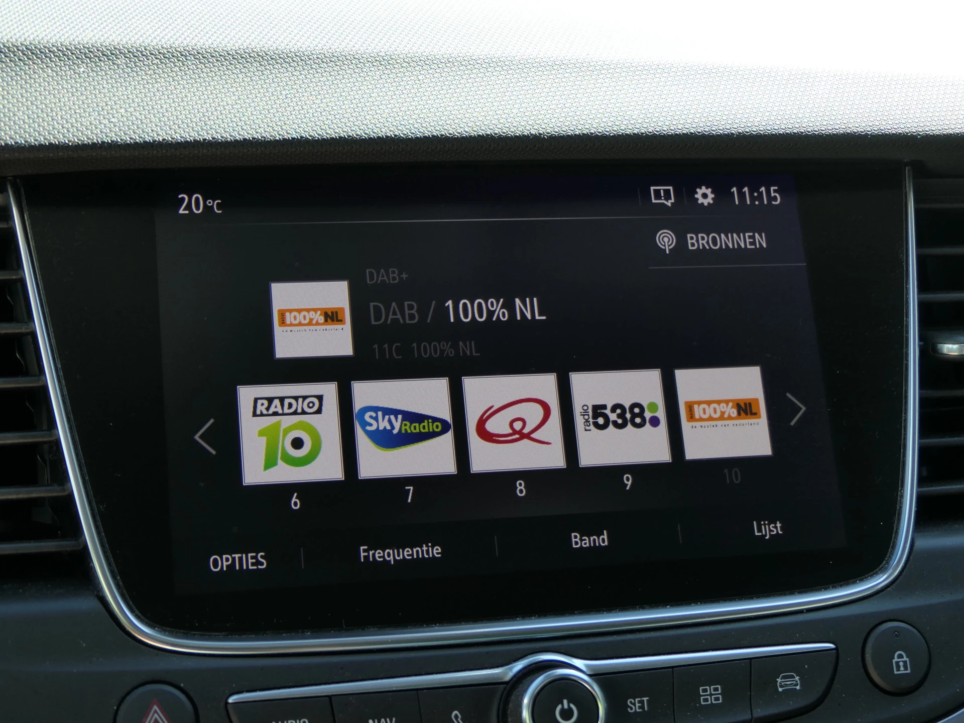 Hoofdafbeelding Opel Crossland X