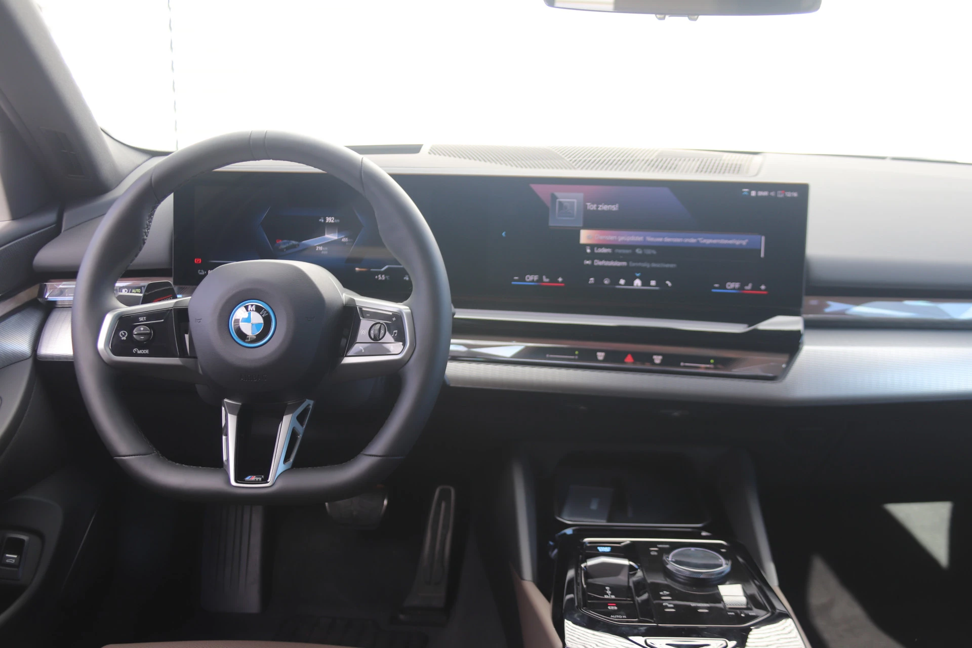 Hoofdafbeelding BMW i5