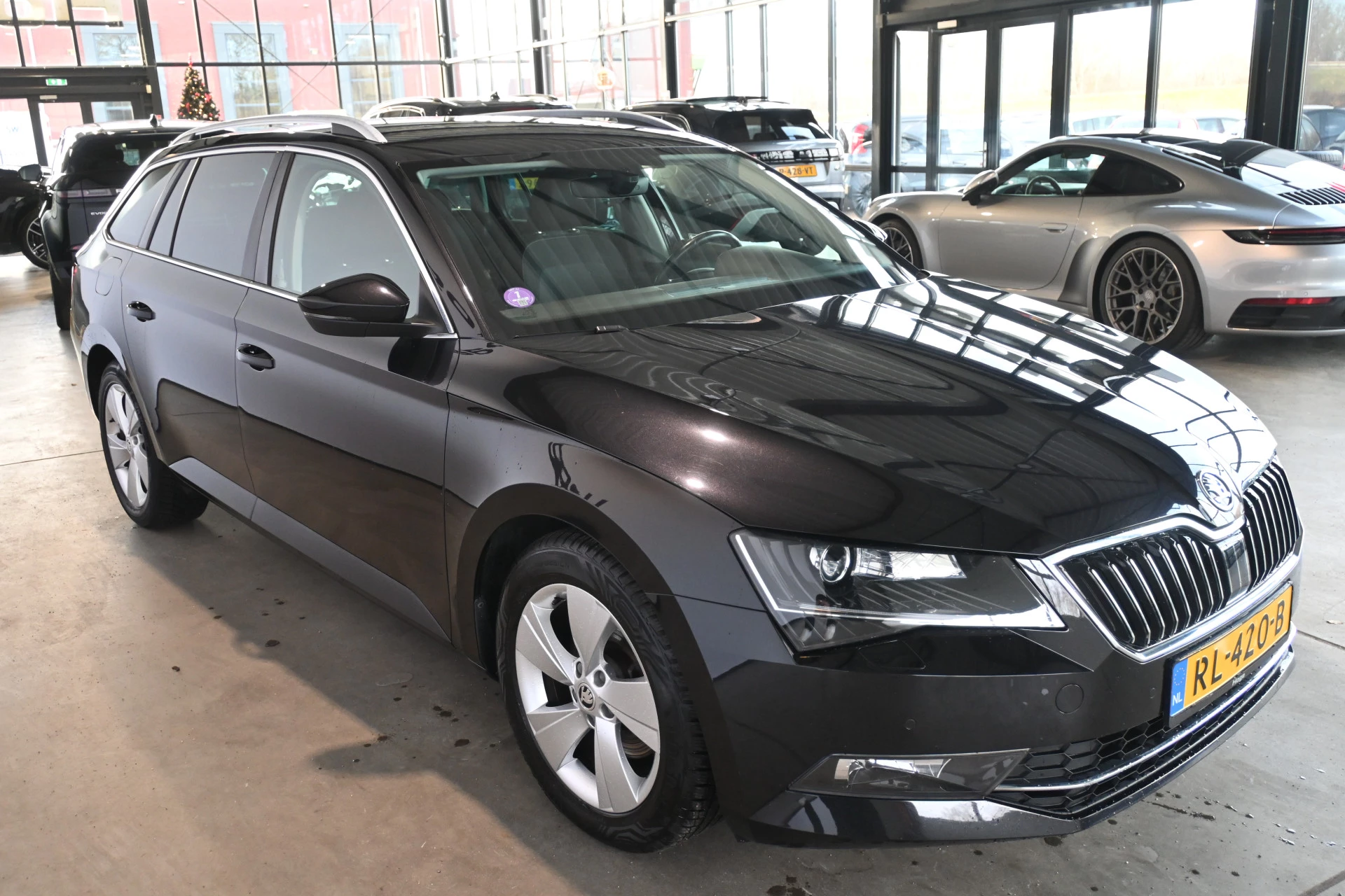 Hoofdafbeelding Škoda Superb