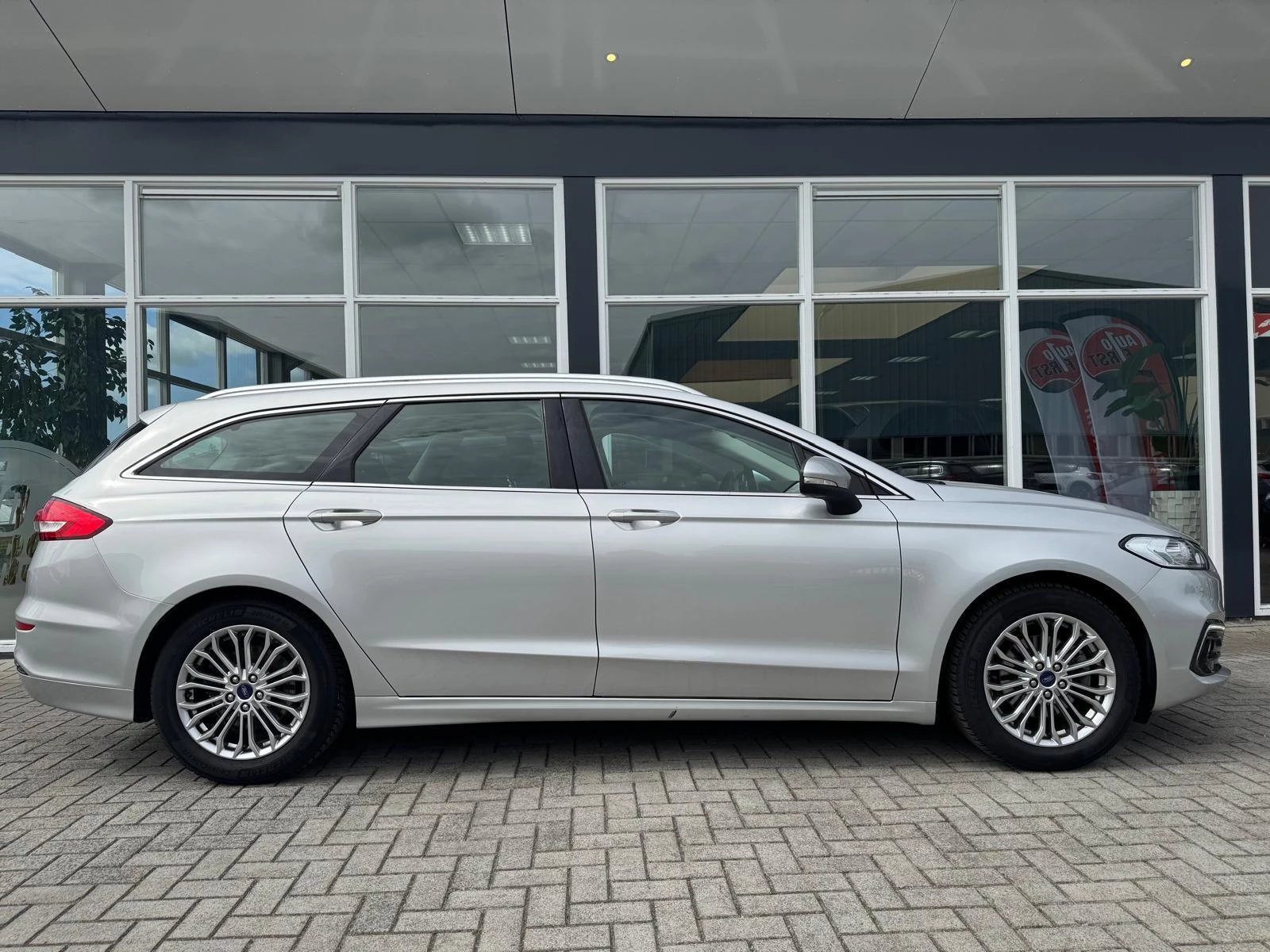 Hoofdafbeelding Ford Mondeo