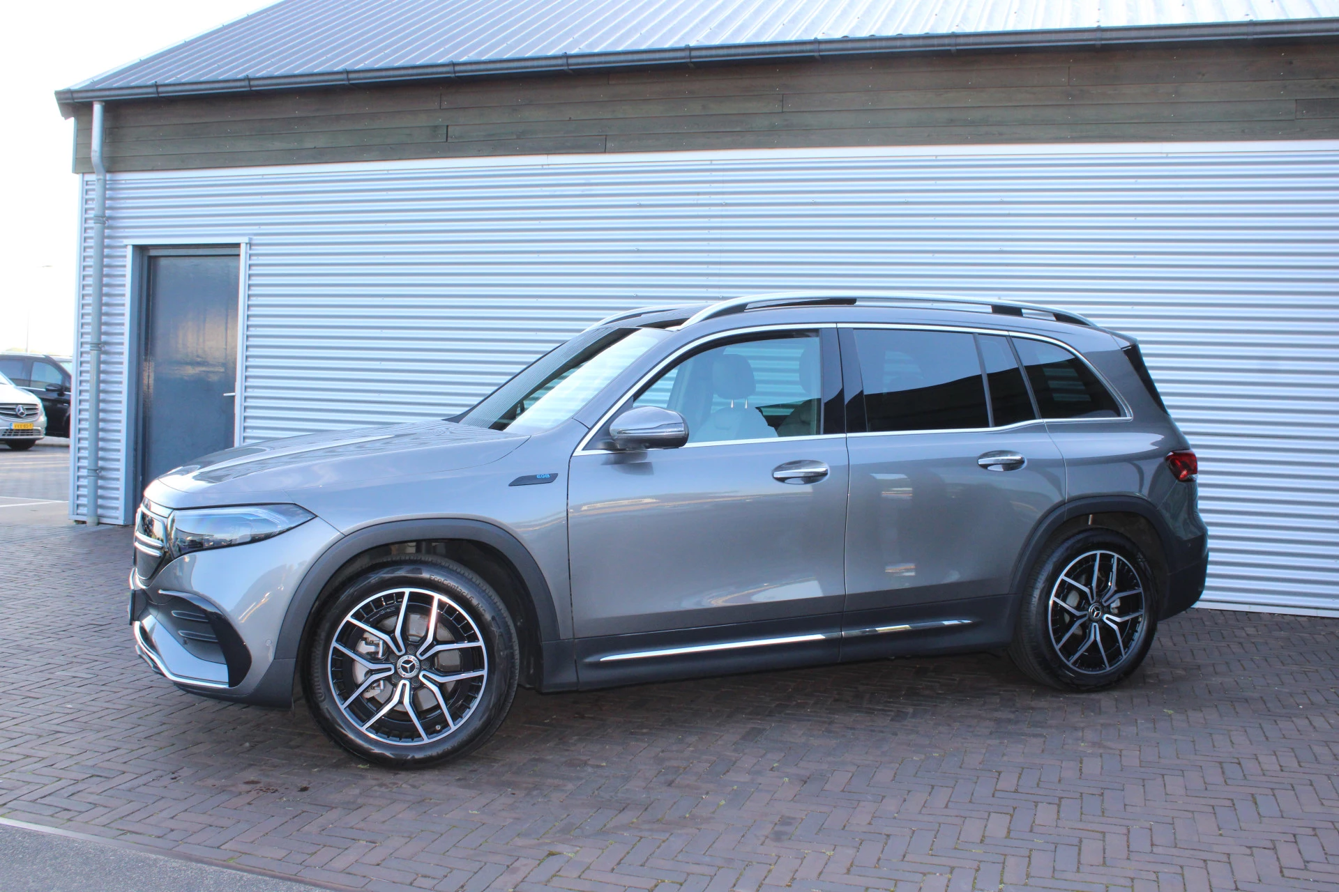 Hoofdafbeelding Mercedes-Benz EQB