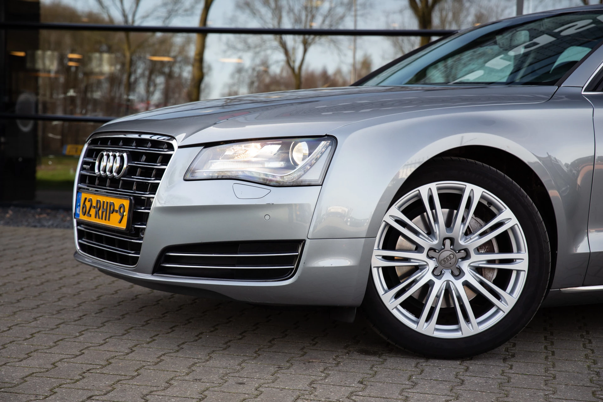 Hoofdafbeelding Audi A8