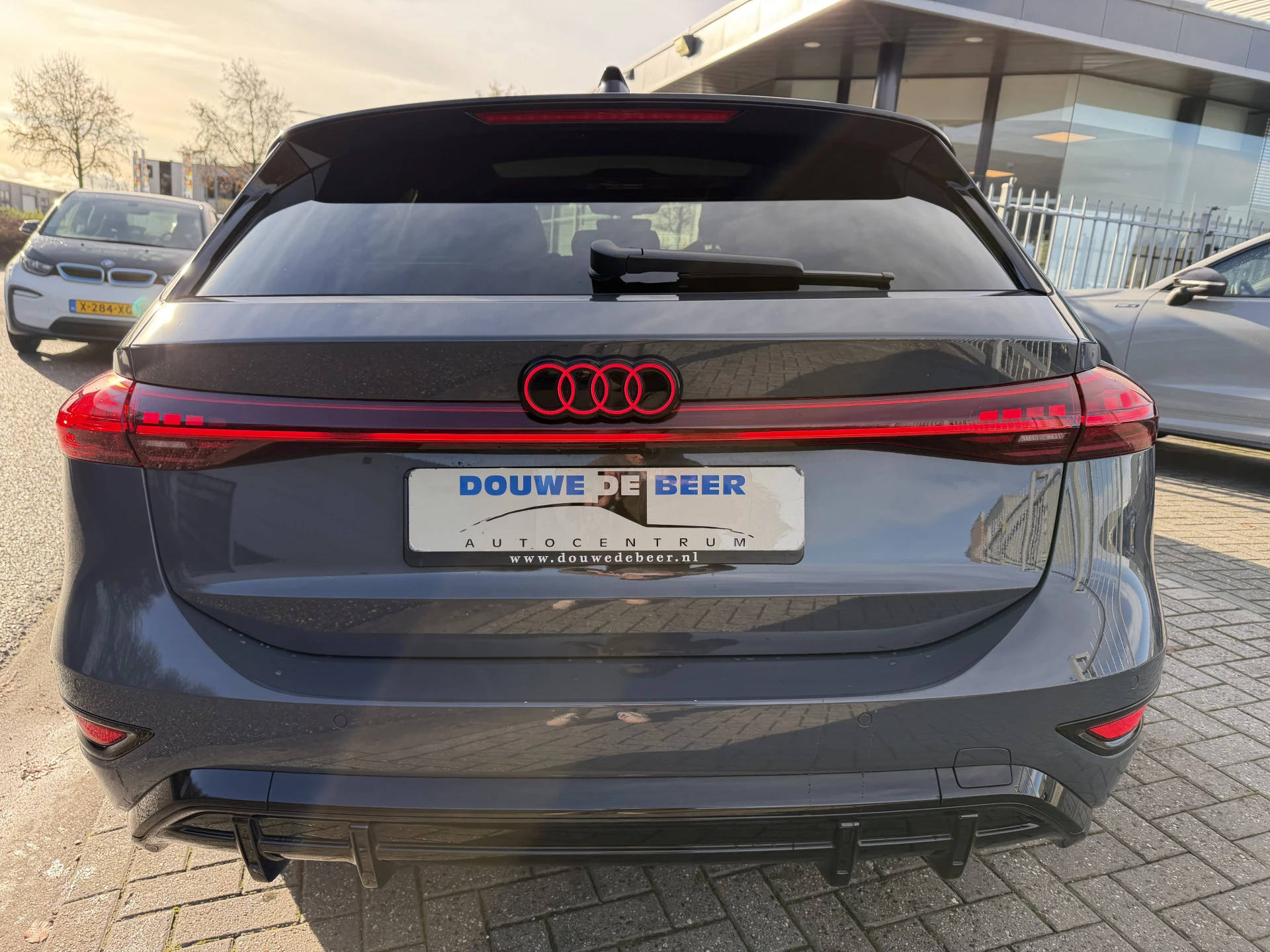 Hoofdafbeelding Audi A6 Avant e-tron