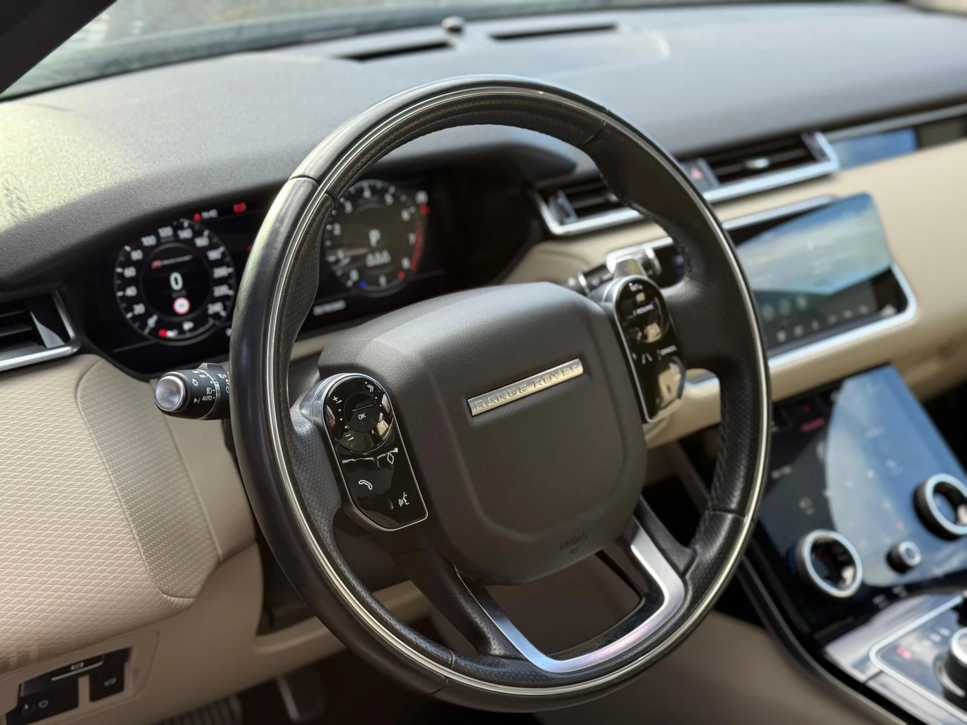 Hoofdafbeelding Land Rover Range Rover Velar