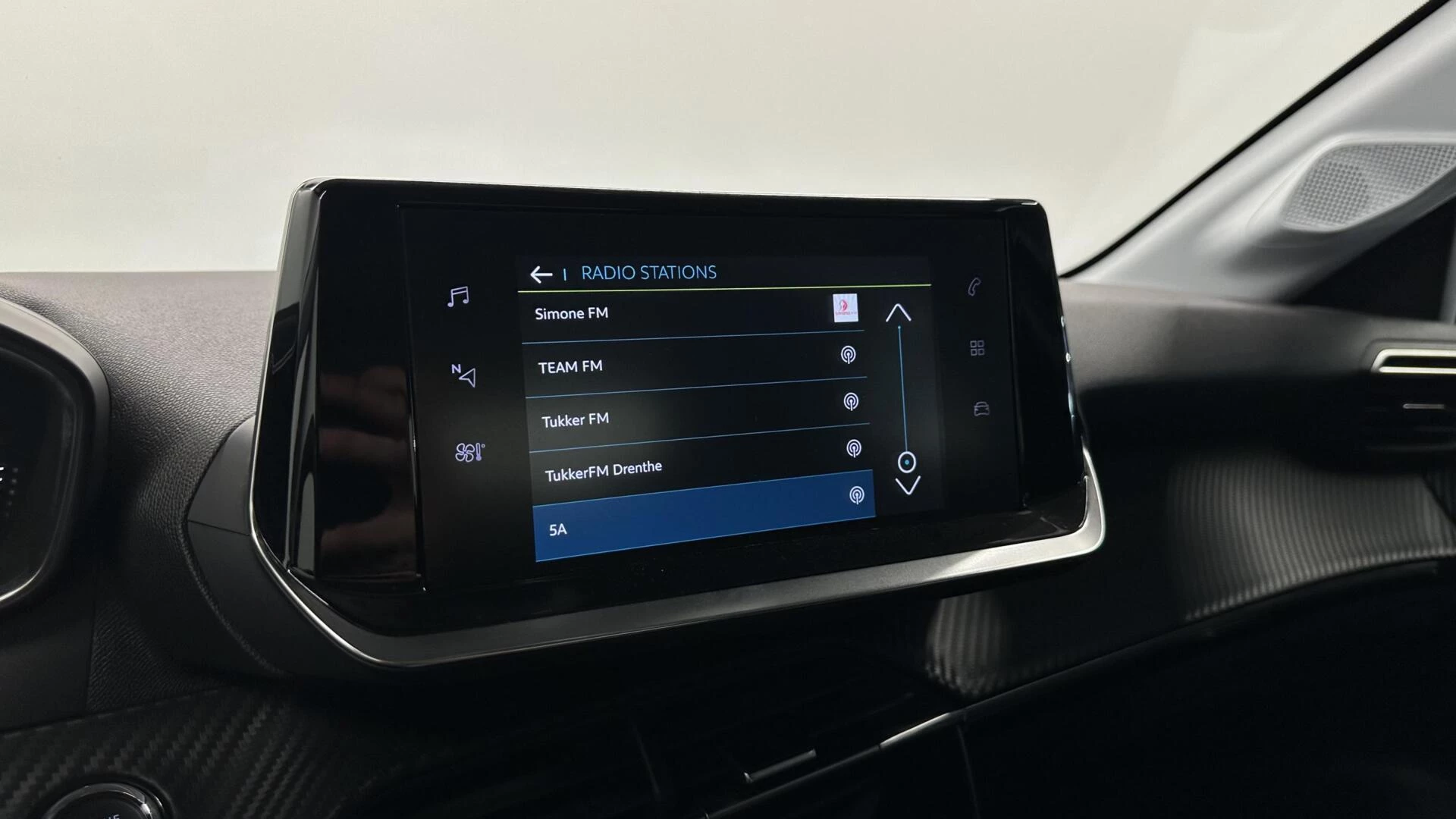 Hoofdafbeelding Peugeot e-208