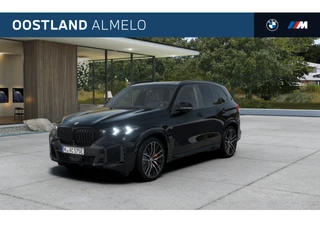 BMW X5 xDrive50e M Sport Automaat / Panoramadak / Trekhaak / Parking Assistant Professional / Comfortstoelen / Soft-Close / Stoelventilatie / Active Steering