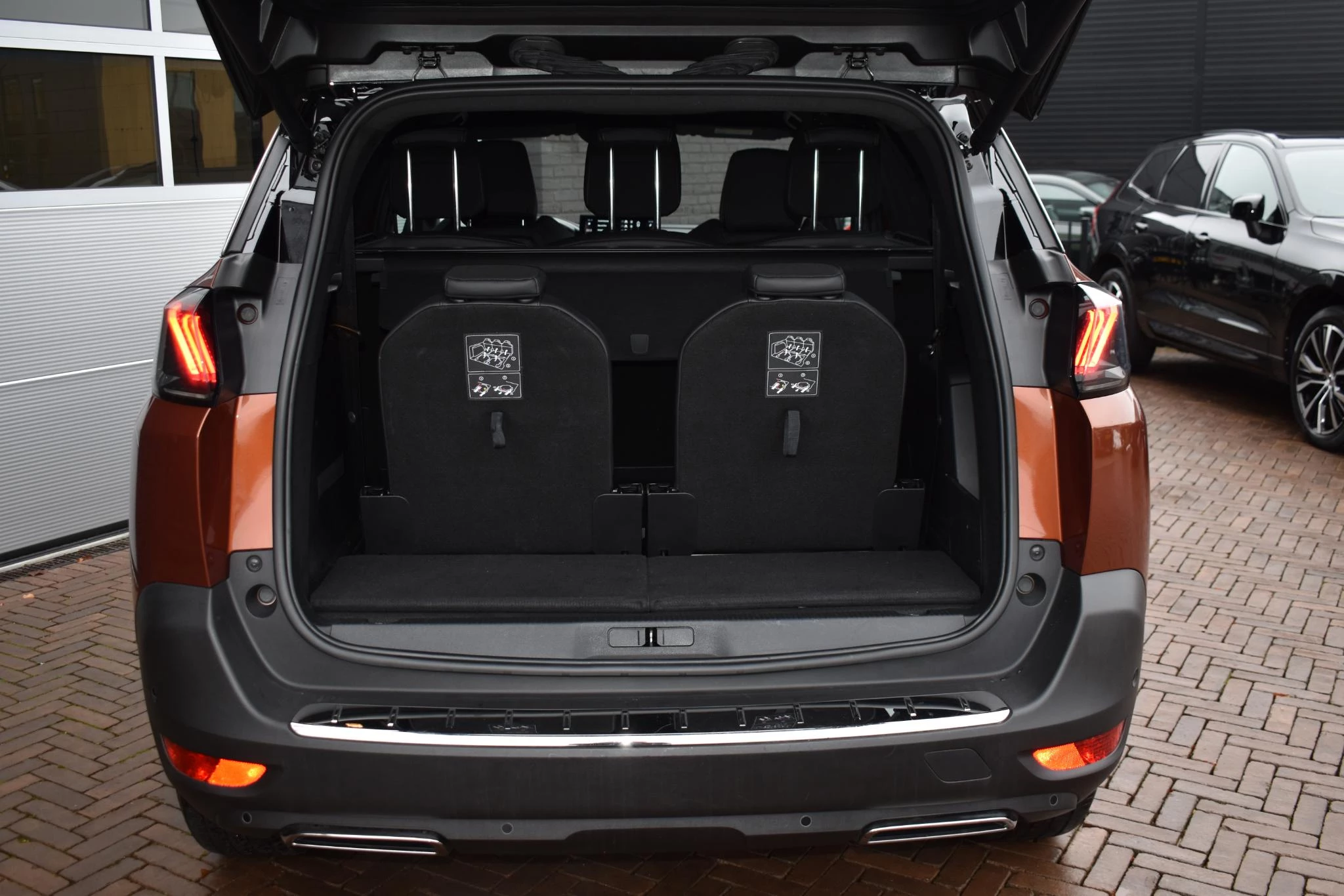 Hoofdafbeelding Peugeot 5008