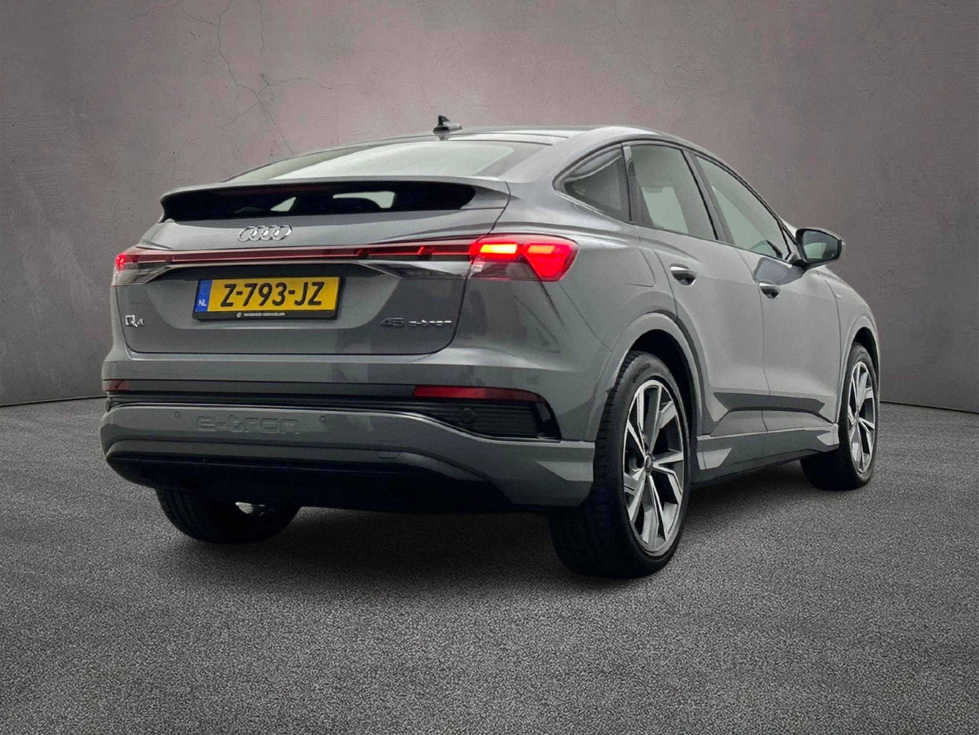 Hoofdafbeelding Audi Q4 Sportback e-tron