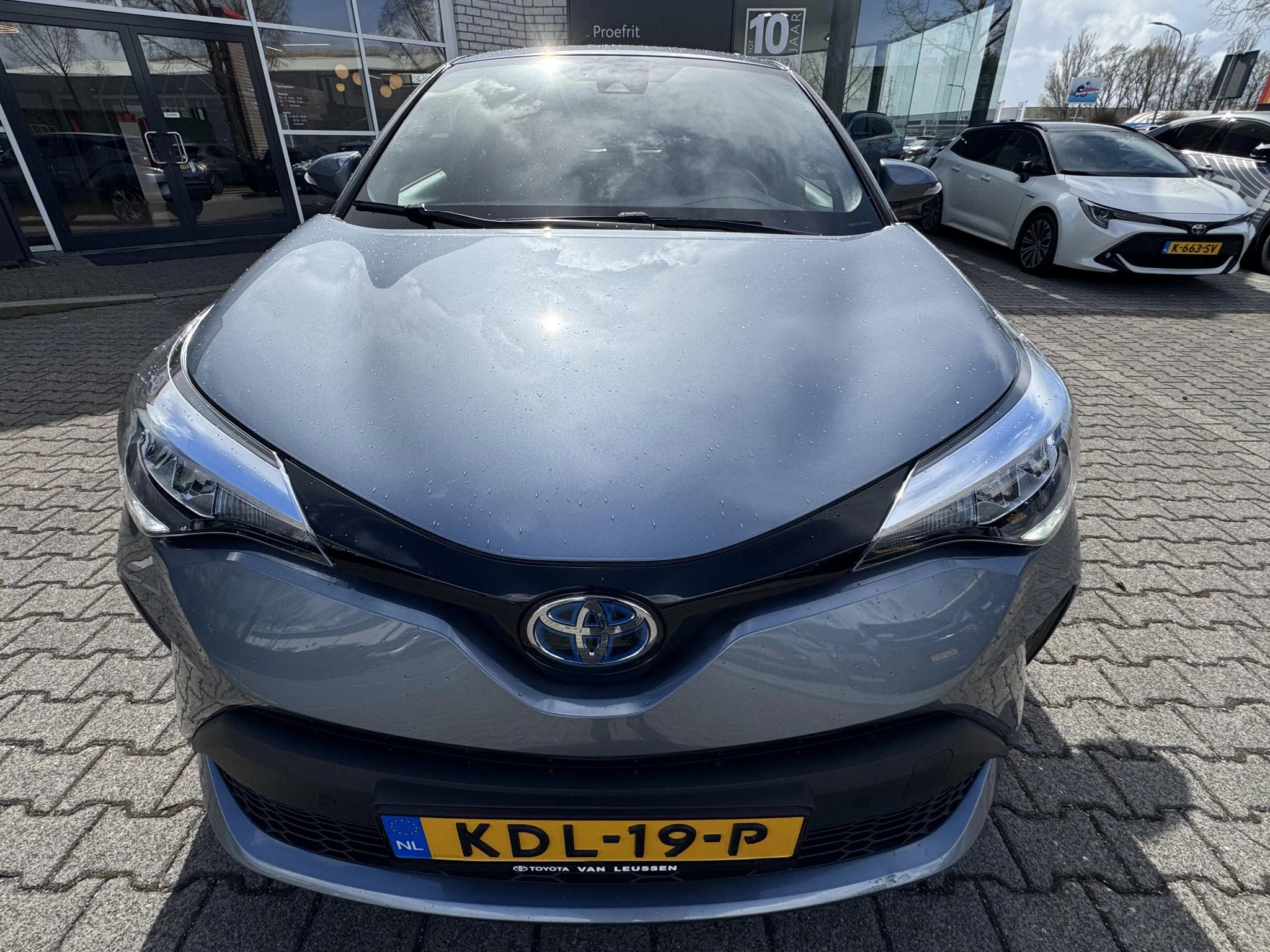 Hoofdafbeelding Toyota C-HR