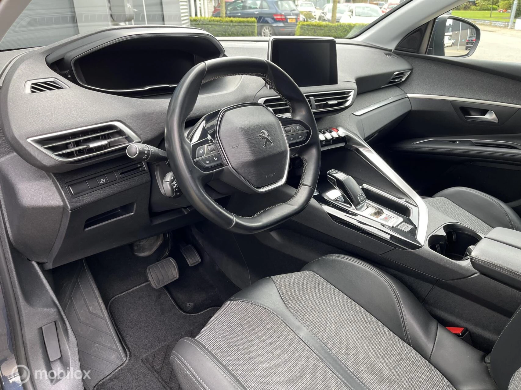 Hoofdafbeelding Peugeot 5008