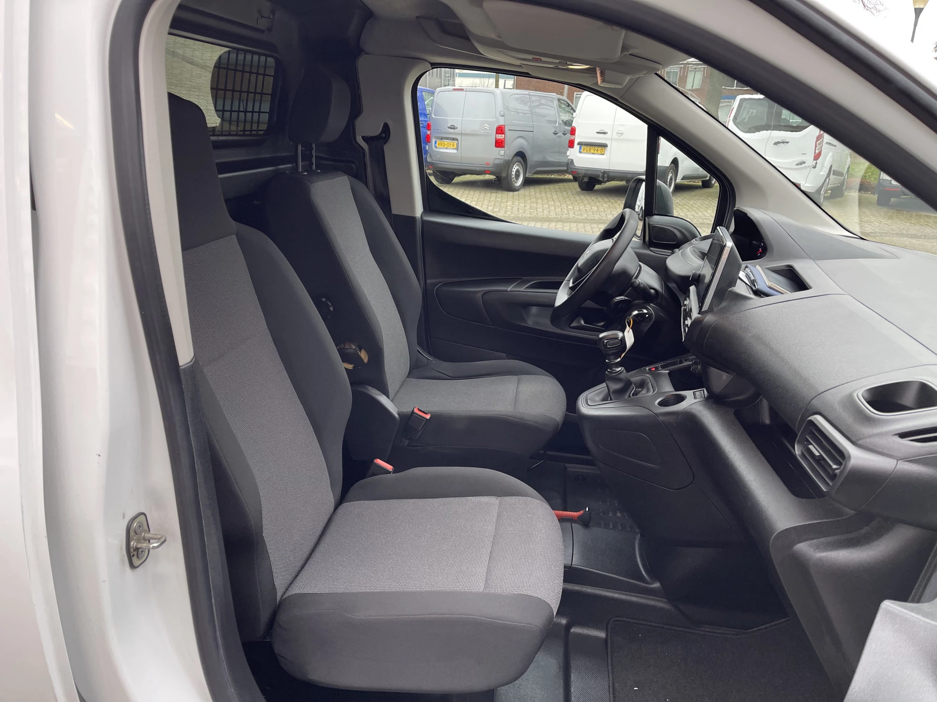 Hoofdafbeelding Peugeot Partner