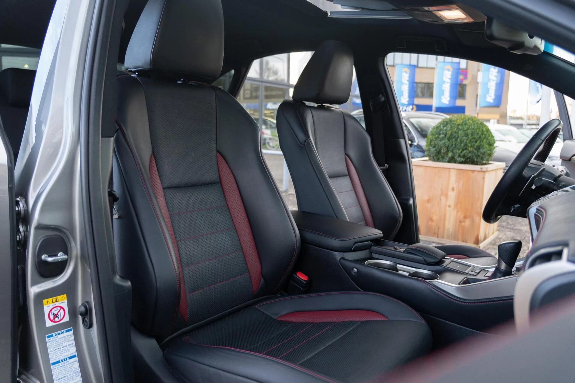 Hoofdafbeelding Lexus NX