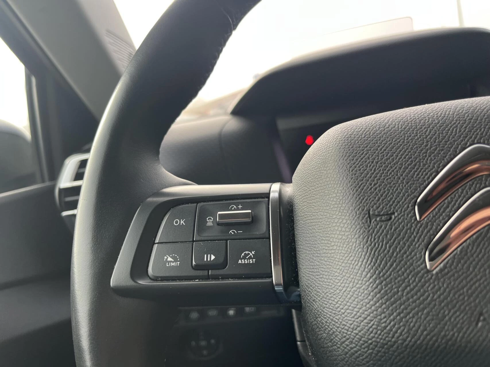 Hoofdafbeelding Citroën ë-C4