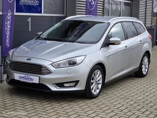 Hoofdafbeelding Ford Focus Ford Focus 1.5 EcoBoost 182pk Titanium automaat, trekhaak