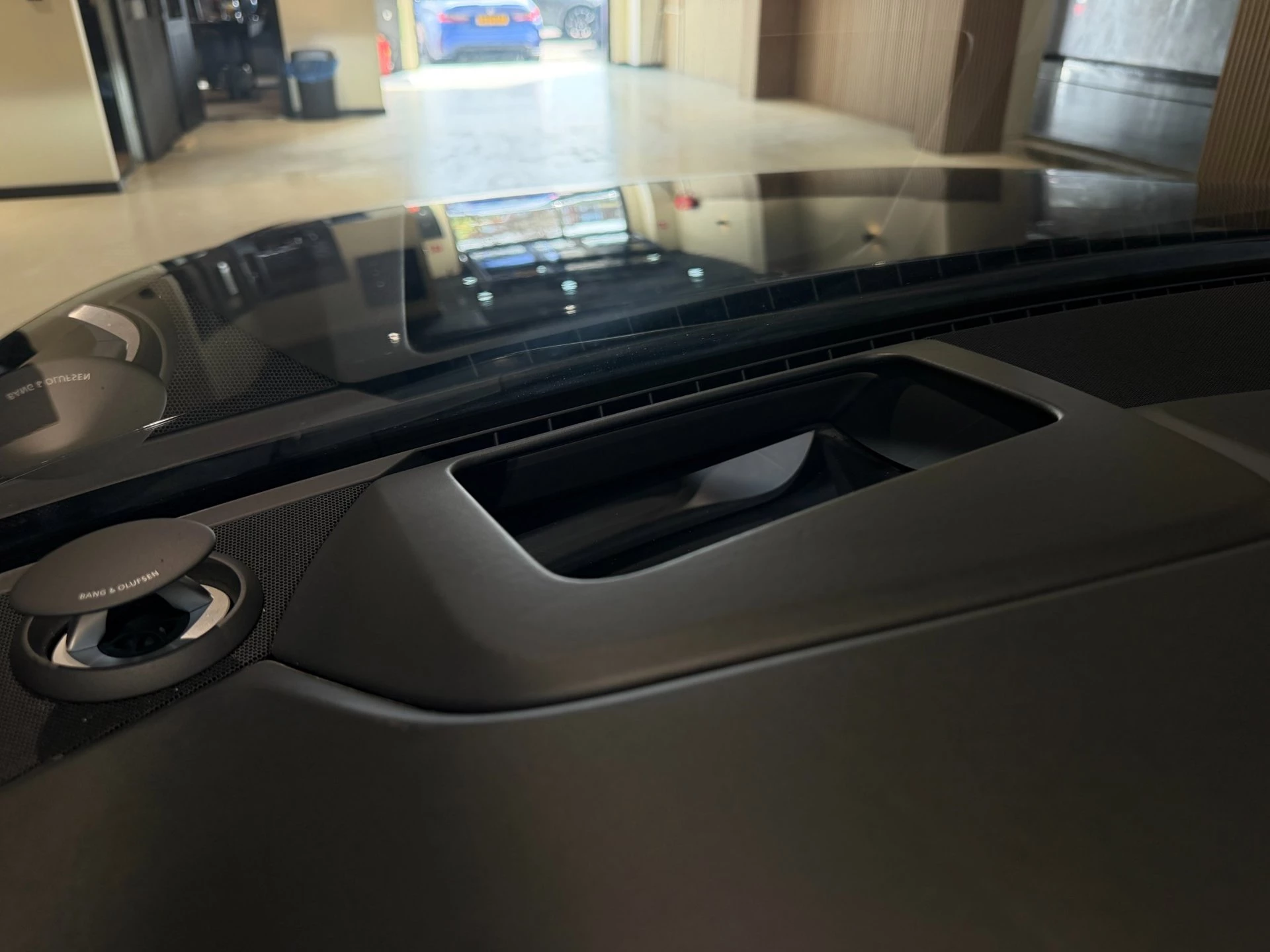 Hoofdafbeelding Audi A8