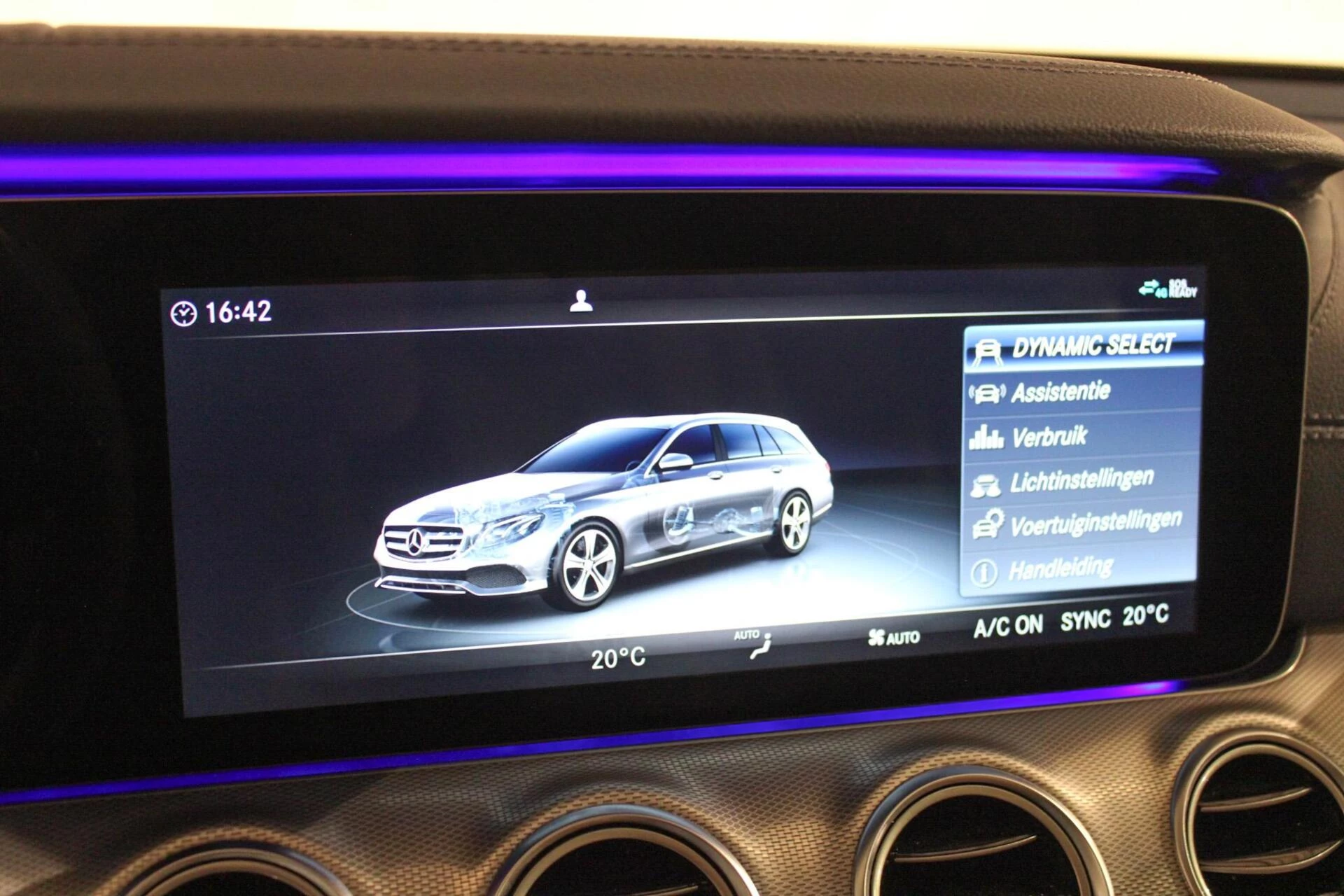 Hoofdafbeelding Mercedes-Benz E-Klasse