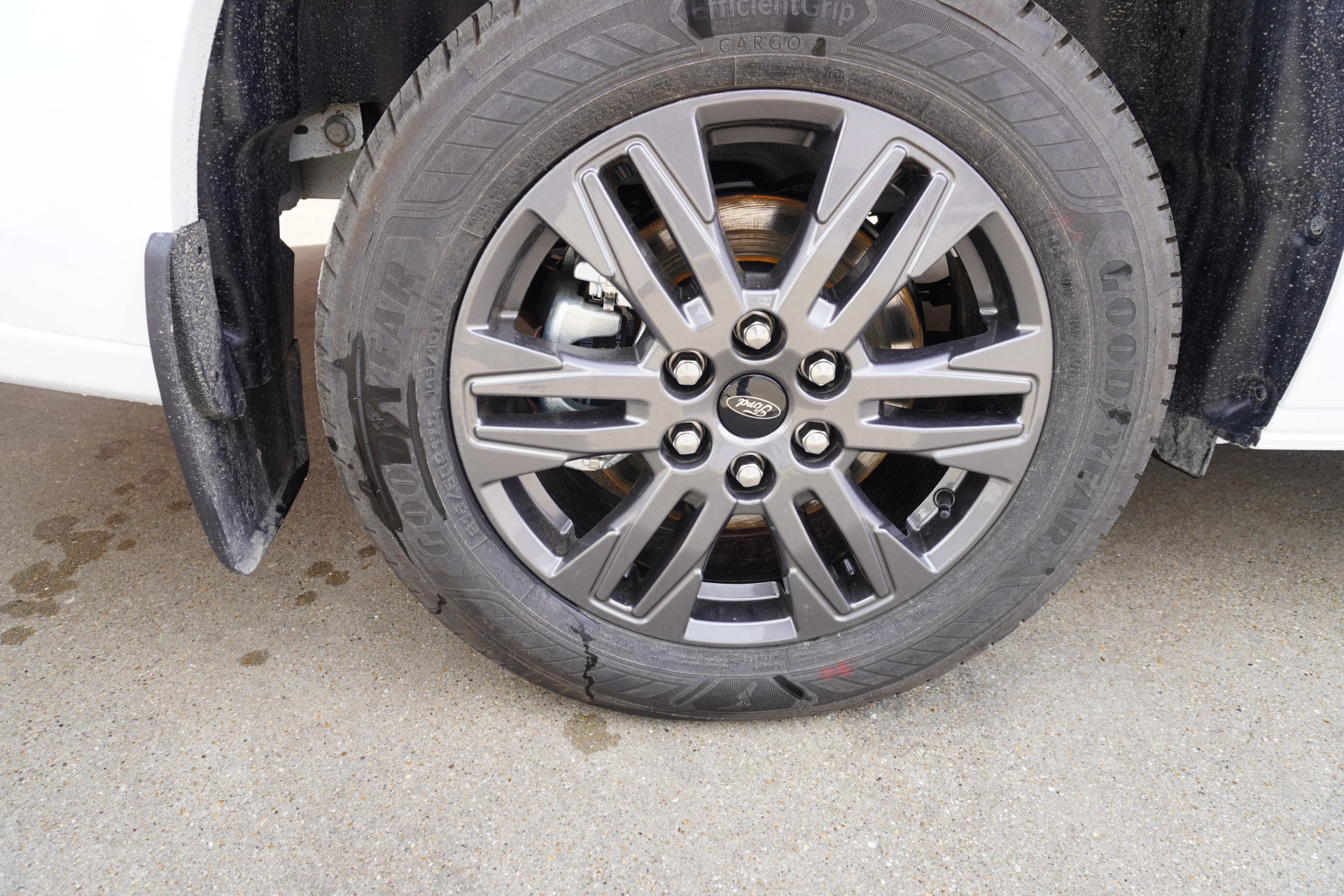 Hoofdafbeelding Ford E-Transit