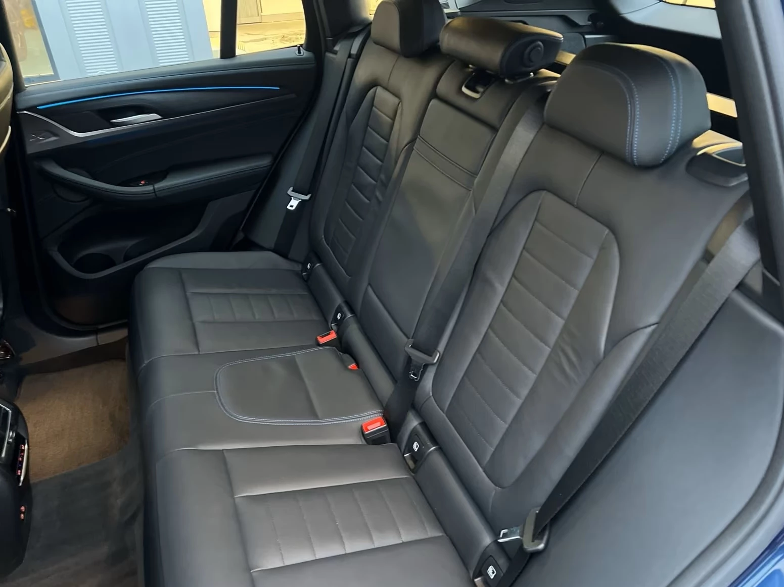 Hoofdafbeelding BMW iX3