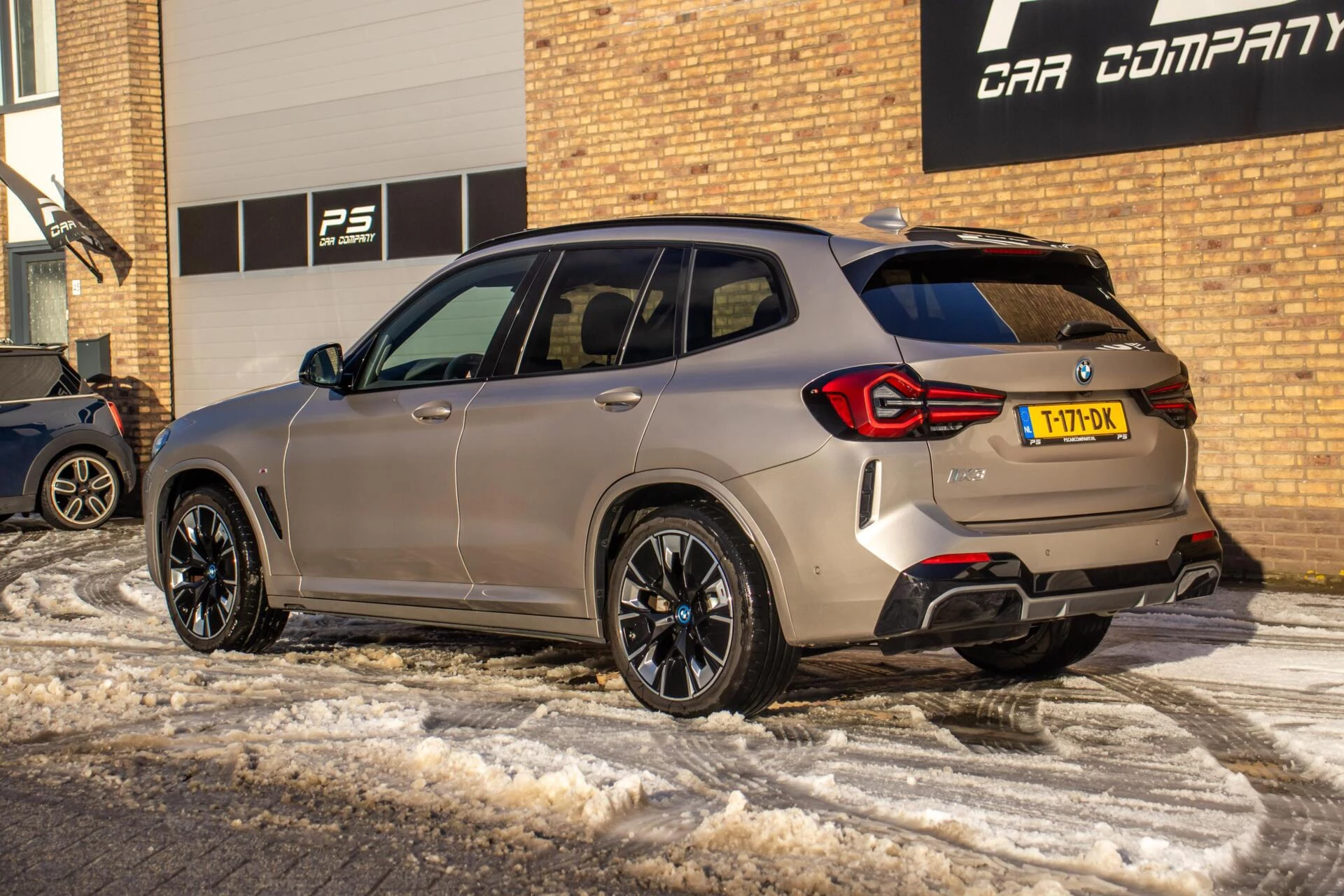 Hoofdafbeelding BMW iX3