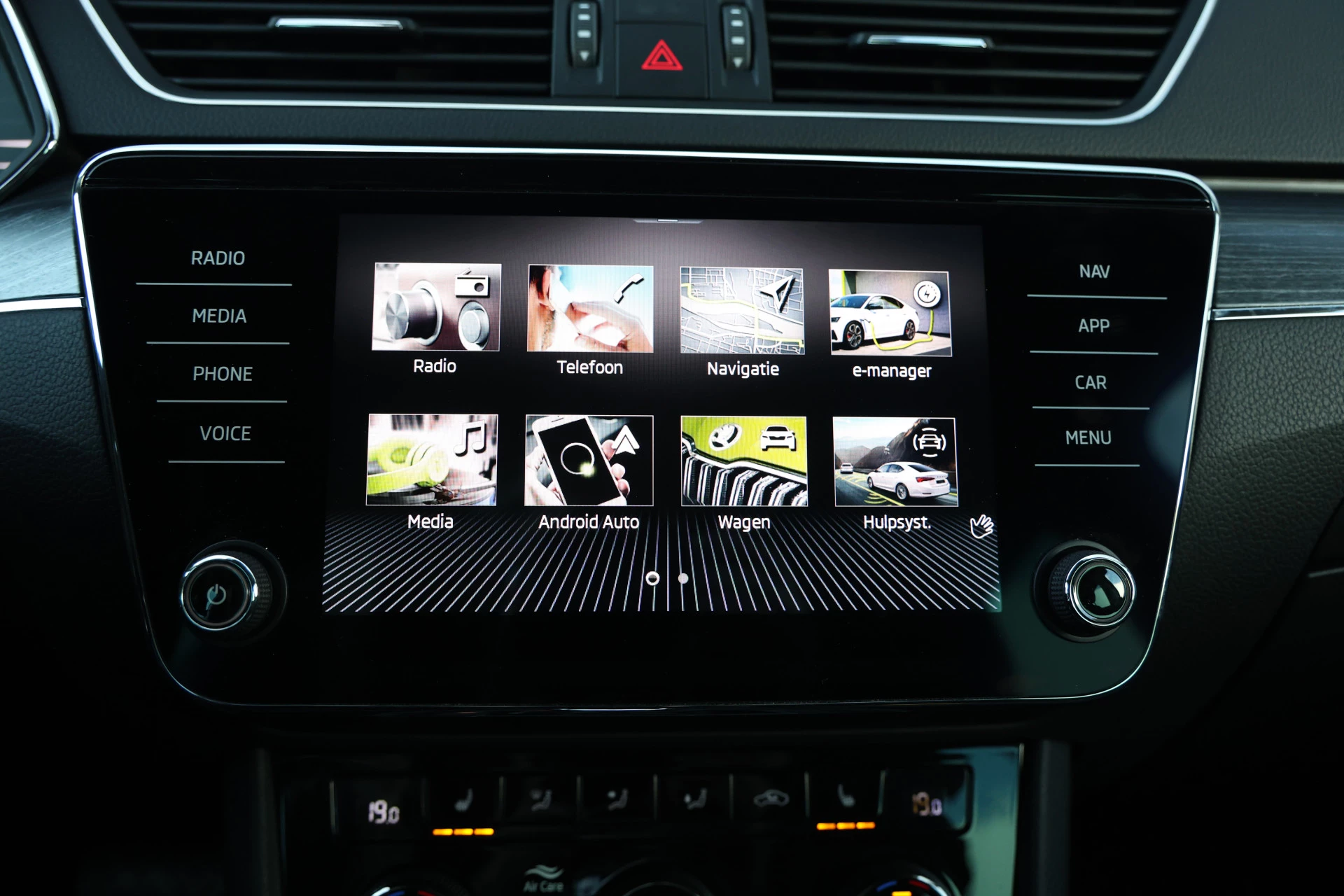 Hoofdafbeelding Škoda Superb