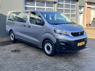 Hoofdafbeelding Peugeot Traveller Peugeot Traveller 1.5 BlueHDi XL Marge BTW en BPM vrij!! Airco Cruise controle Navigatiesysteem Personenvervoer 8-Persoons Parkeerhulp achter Apple carplay 1e eigenaar Euro 6 Bpm en Btw vrij voor particulier