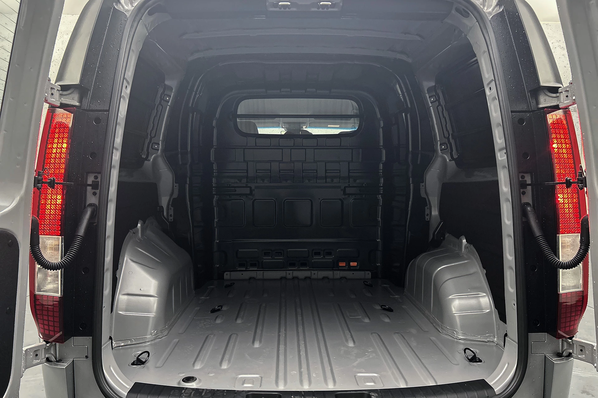 Hoofdafbeelding Hyundai Staria