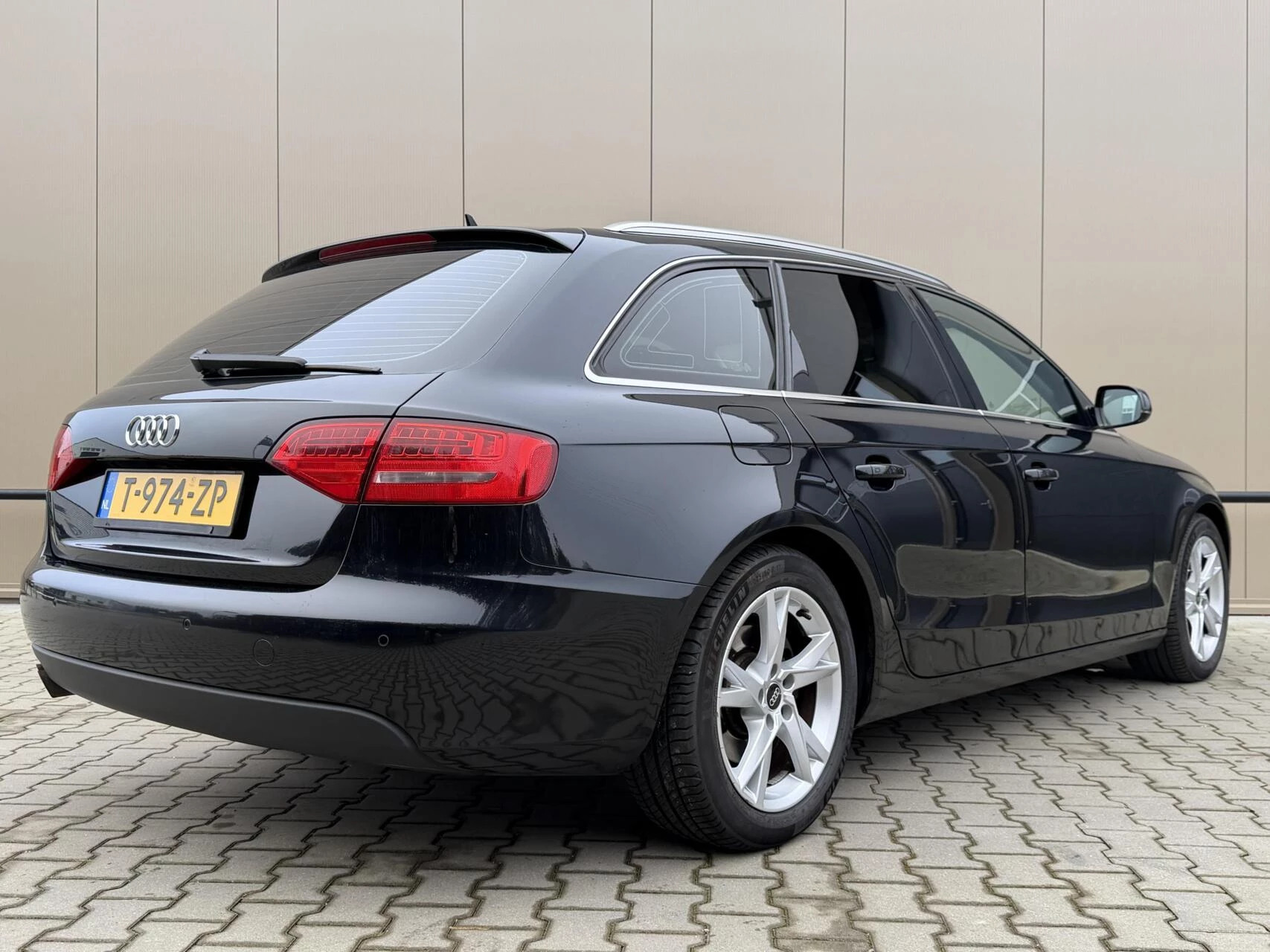 Hoofdafbeelding Audi A4