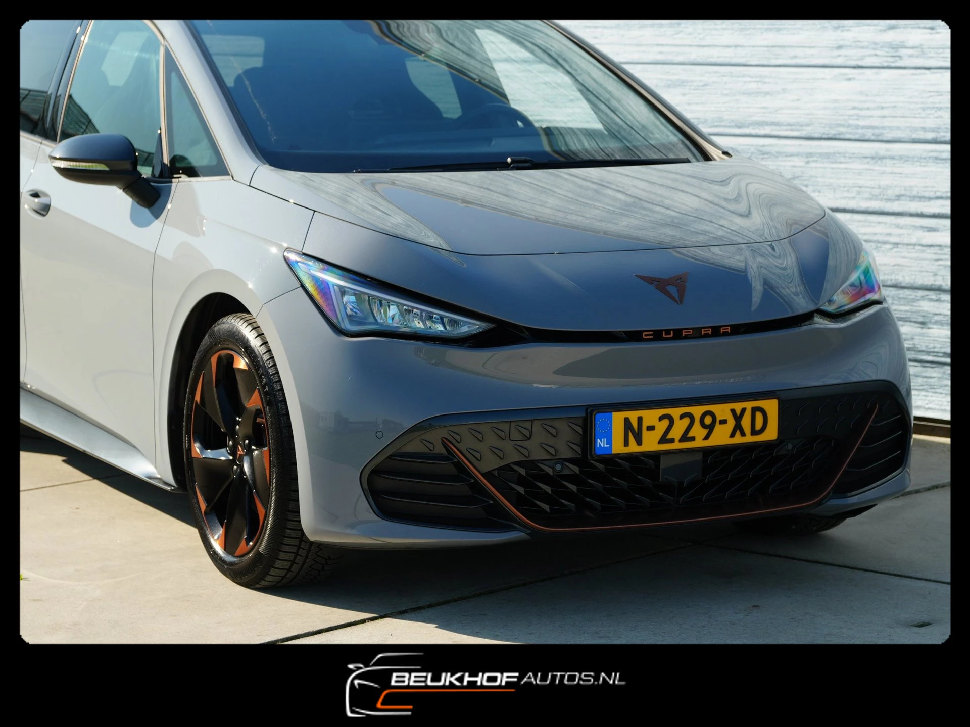 Hoofdafbeelding CUPRA Born