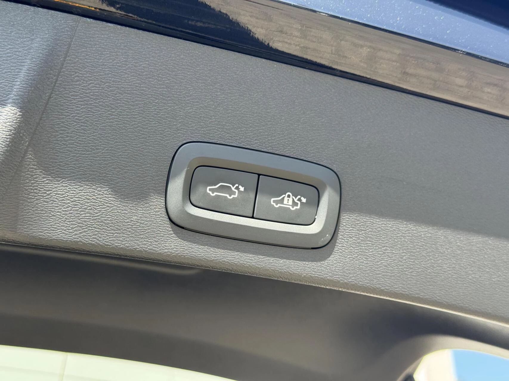 Hoofdafbeelding Volvo EX40