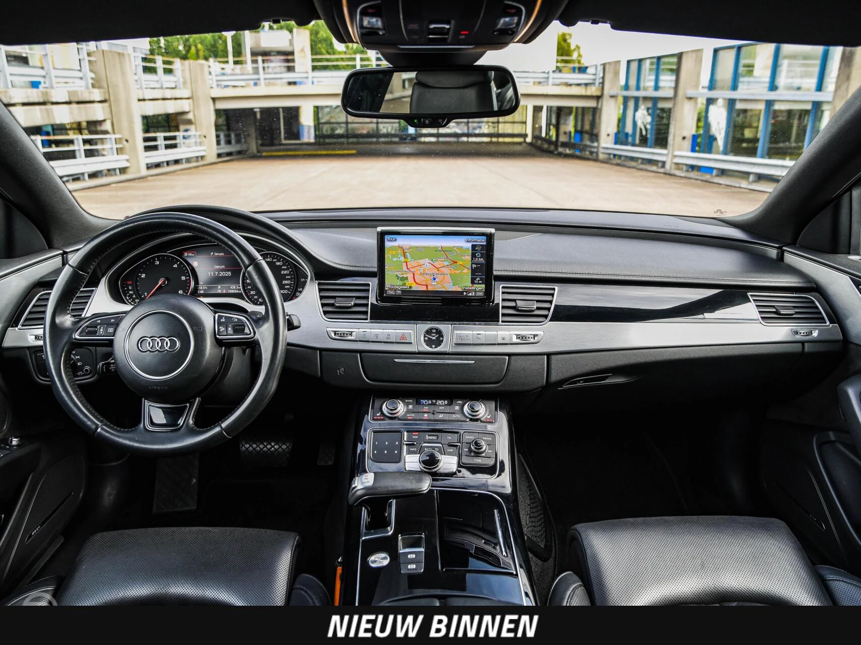 Hoofdafbeelding Audi A8