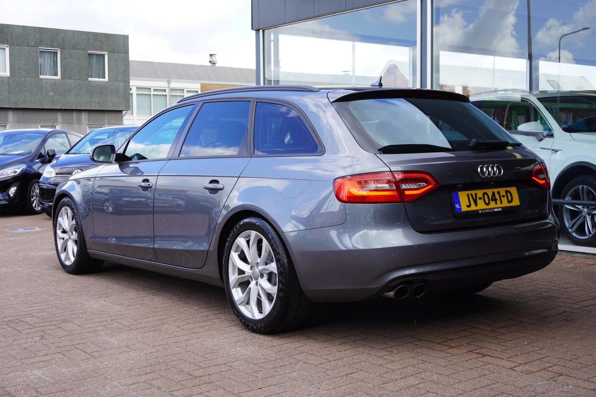 Hoofdafbeelding Audi A4