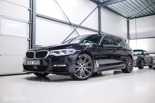 BMW 5-serie Touring 540d xDrive High Executive | B&W audio | Adaptive | HUD | 360 camera | Carbon Black | Panoramadak | Stoelkoeling | LED |