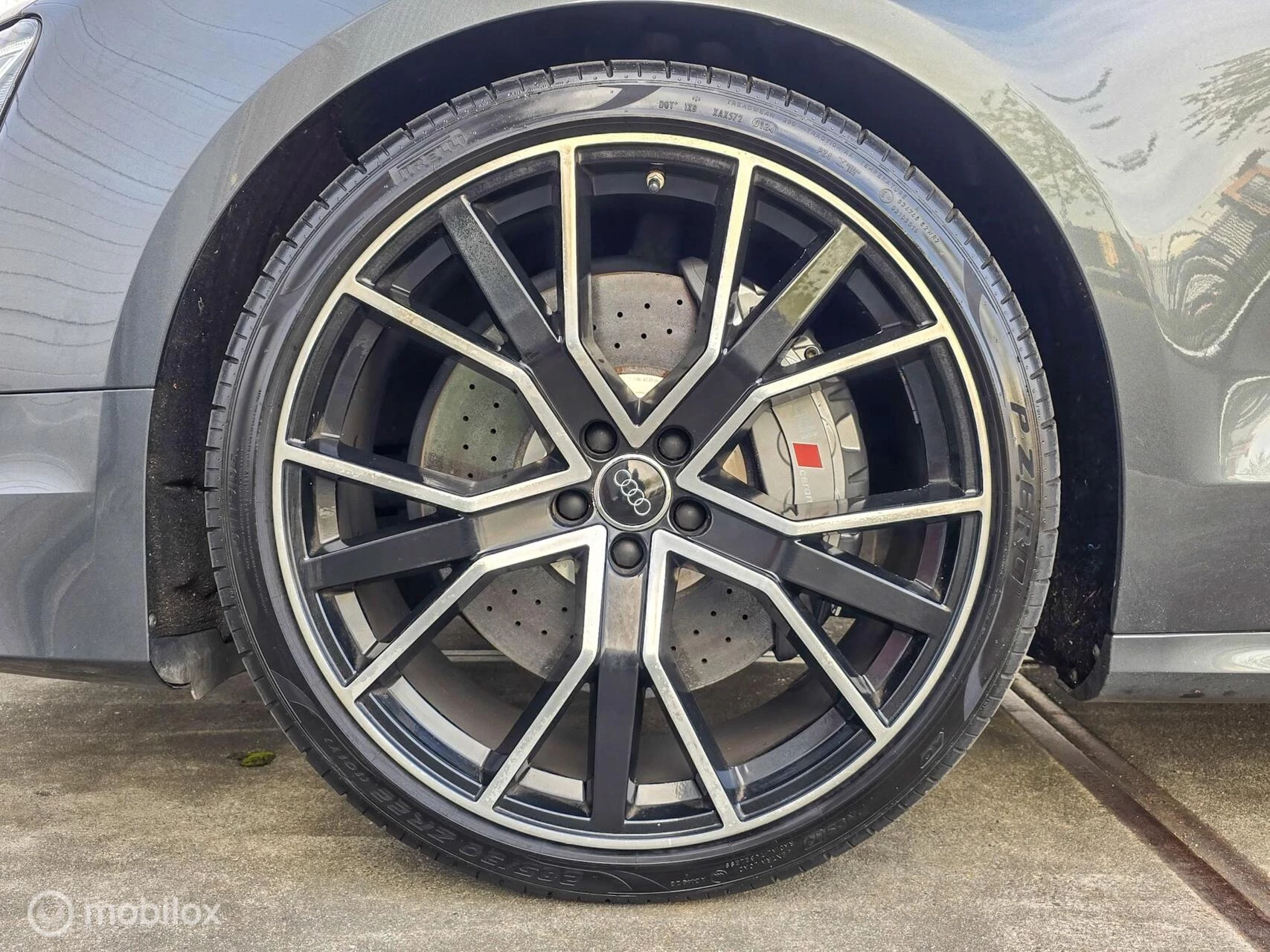 Hoofdafbeelding Audi S8