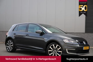 Volkswagen Golf 1.4 TSI GTE Plug In Hybrid/Leder/Cruise/Trekhaak/Camera/LED/18"