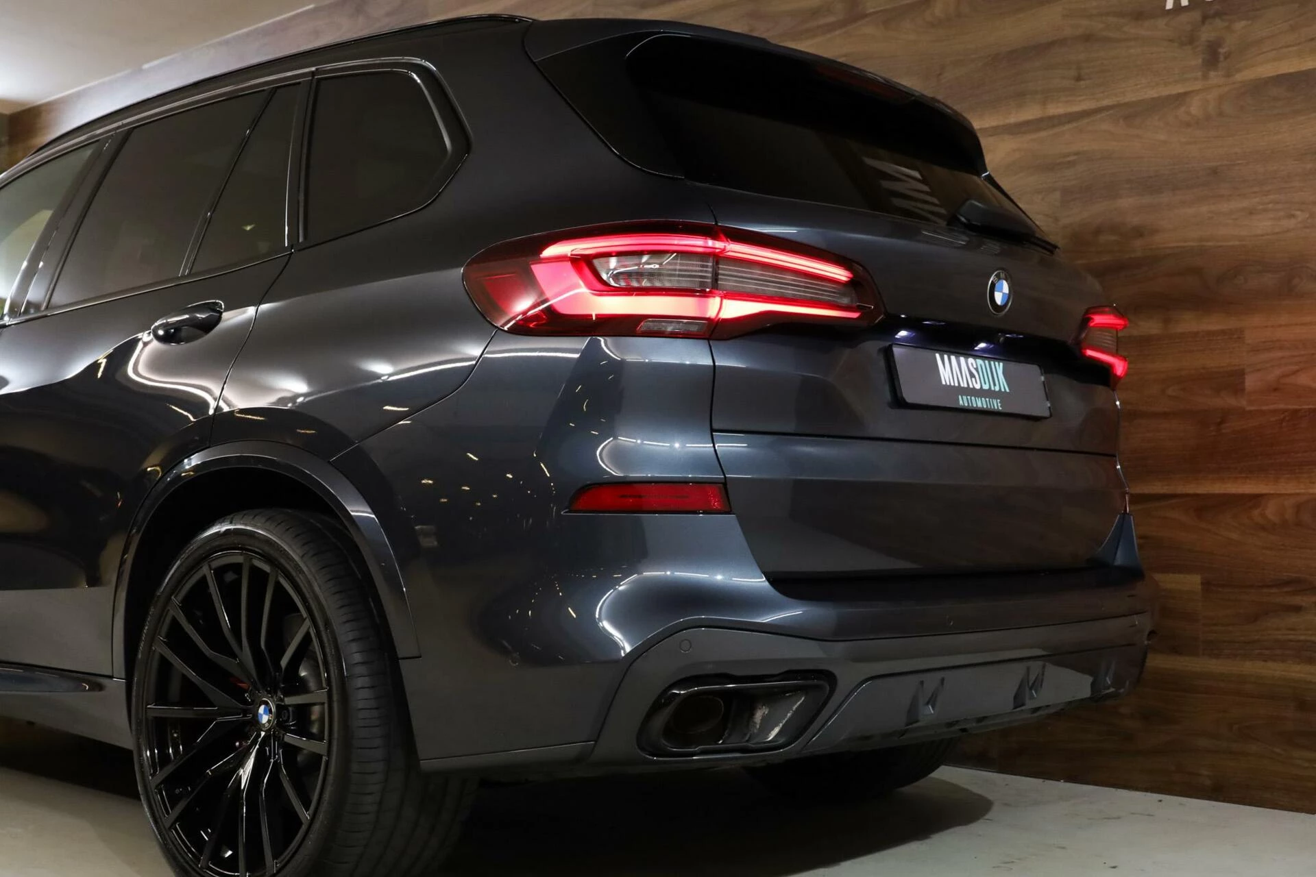 Hoofdafbeelding BMW X5