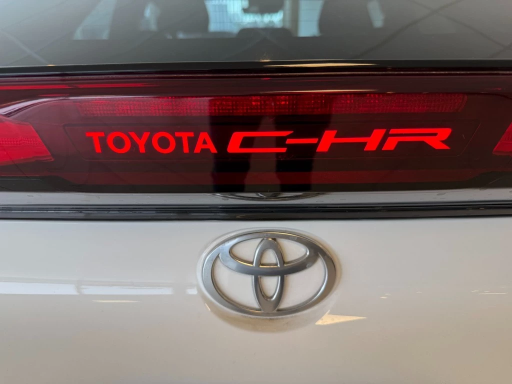 Hoofdafbeelding Toyota C-HR